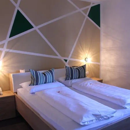 Hotel Garni Brunnenhof à Caldaro Extérieur photo