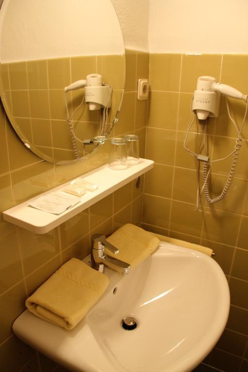 Garni Brunnenhof 2*